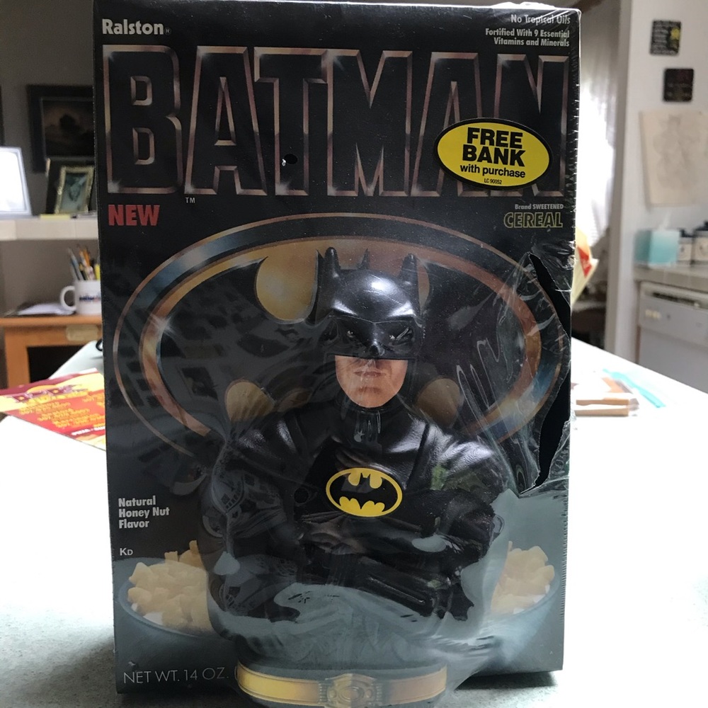 Batman Collectable 1989 Cereal with Bank Unopened!